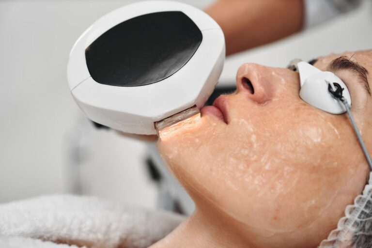 Understanding the Services Offered at Aesthetic Centers