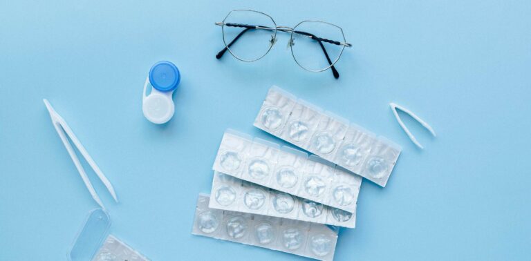 The Pros and Cons of Daily vs. Monthly Contact Lenses