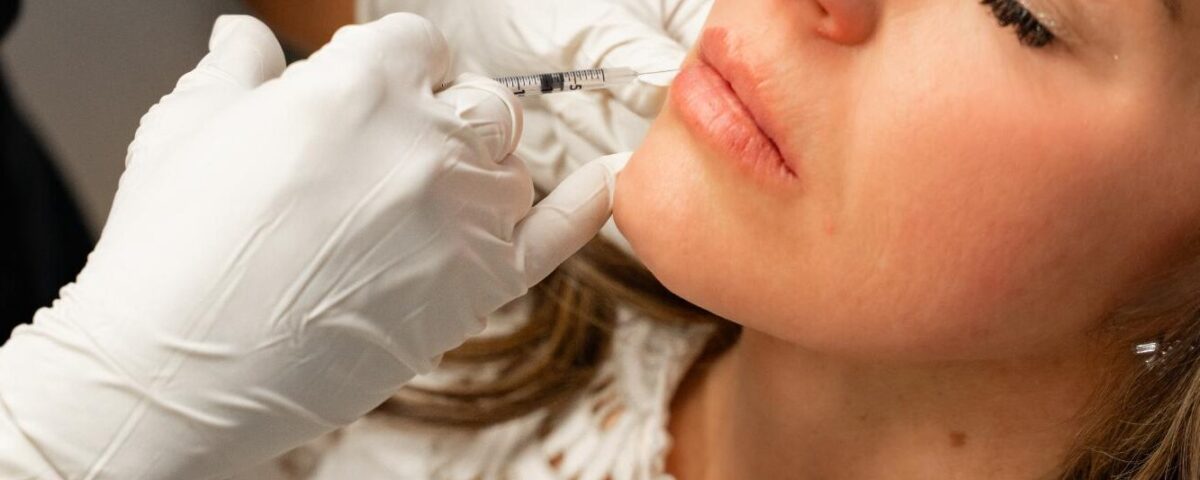 Exploring the Benefits of Dermal Fillers for Facial Rejuvenation