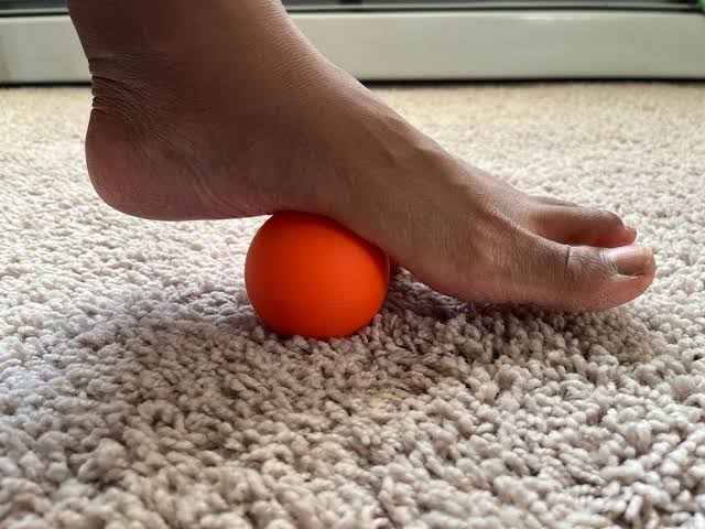 Improving Foot Health Through Podiatric Services