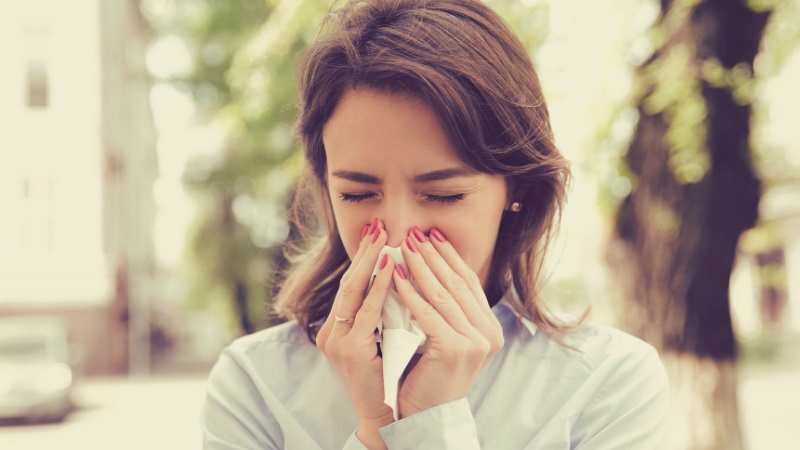 Recognizing and Managing Seasonal Allergies