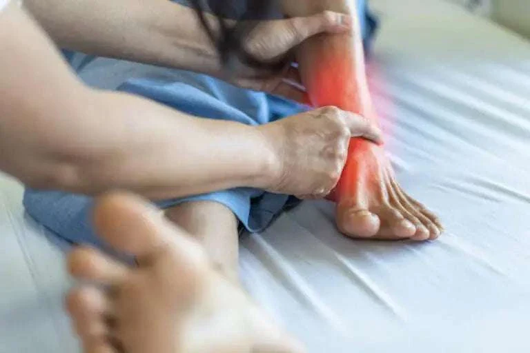 Tips for Coping With Heel Pain