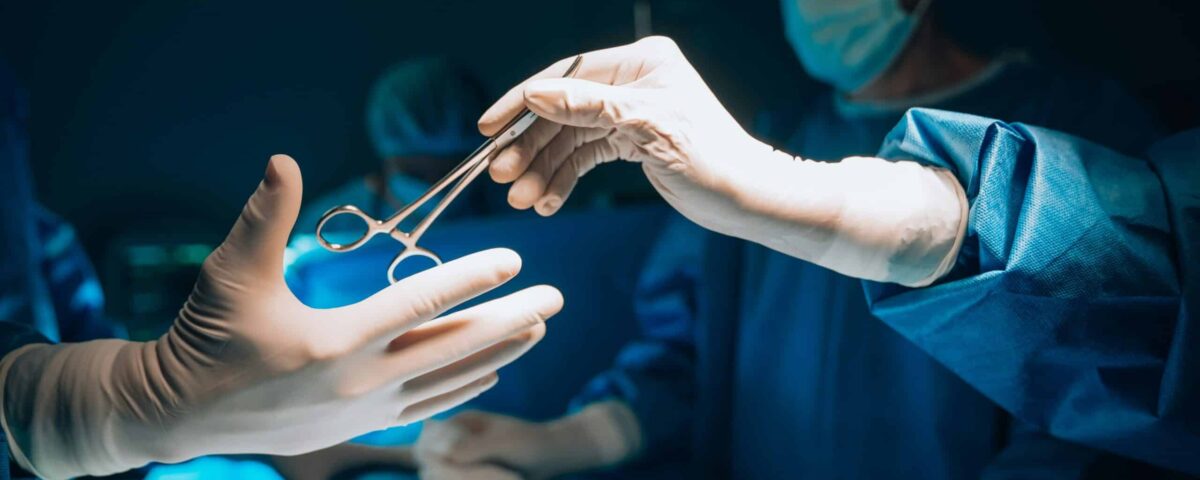Understanding the Risks and Benefits of Robotic Surgery